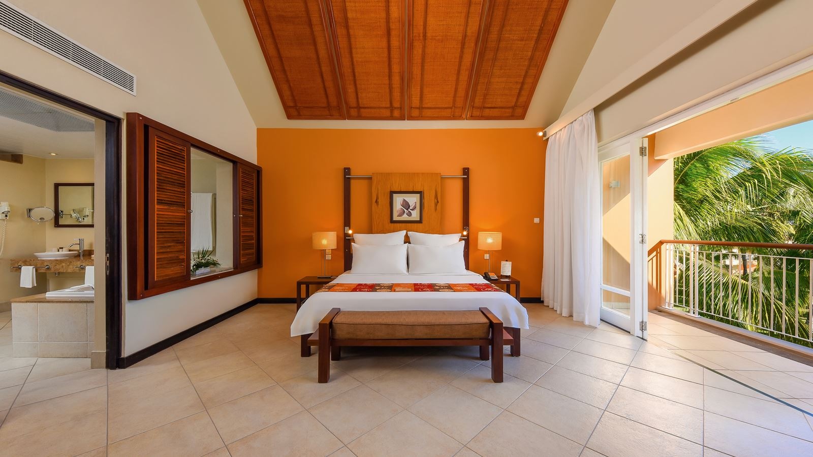 rooms-executive-suite