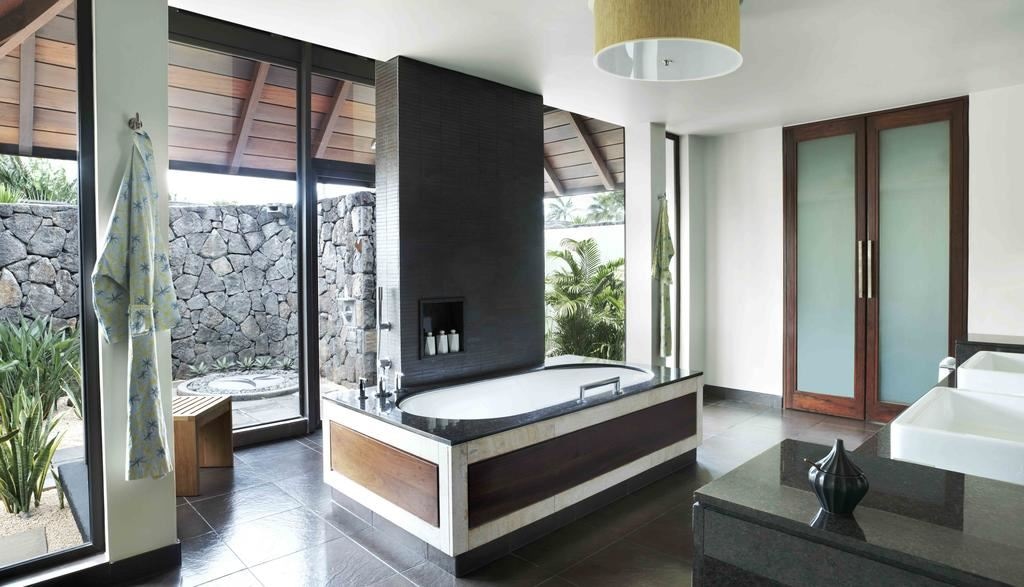 rooms-three-bedroom-garden-pool-villa