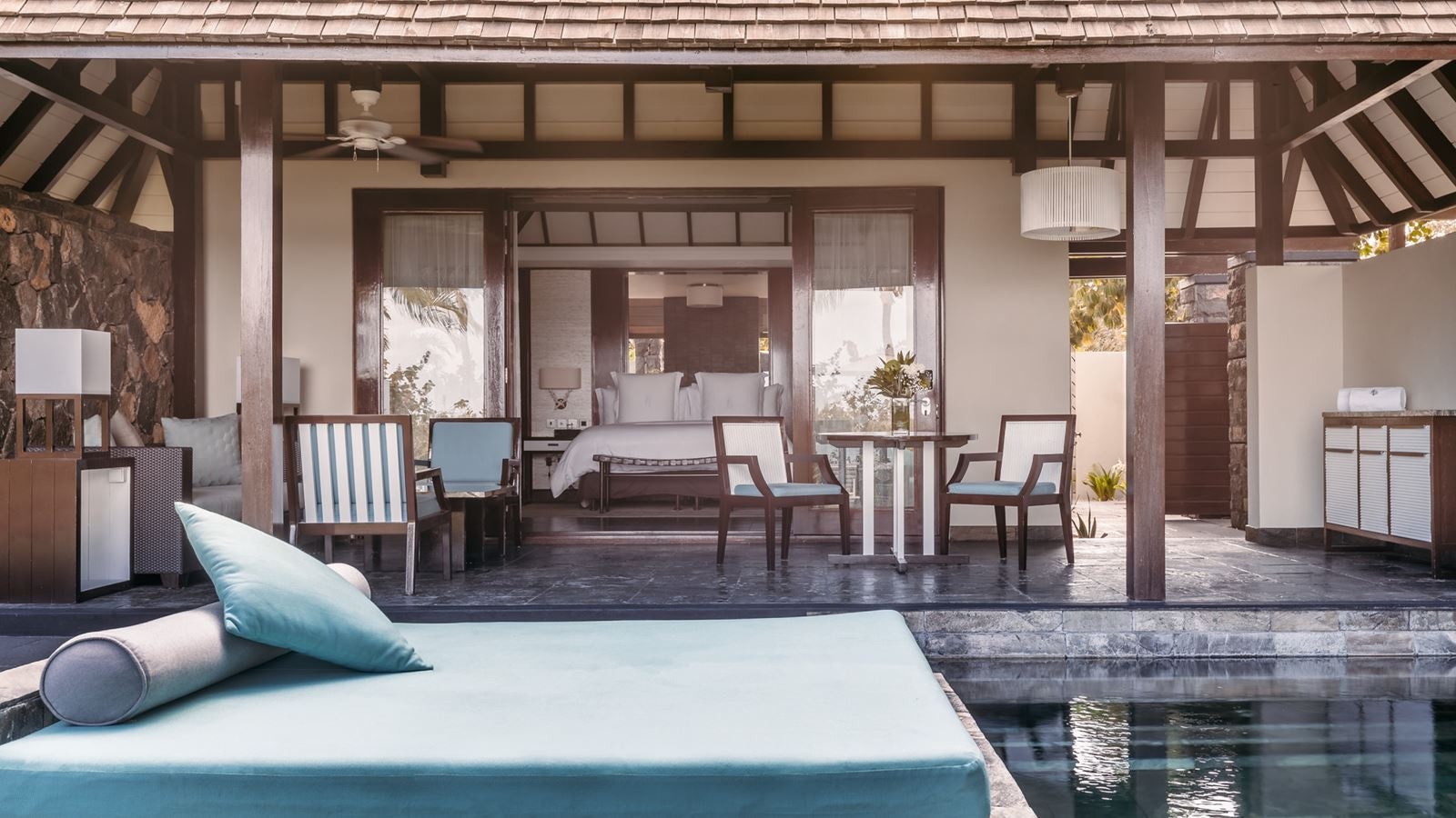 rooms-garden-pool-villa