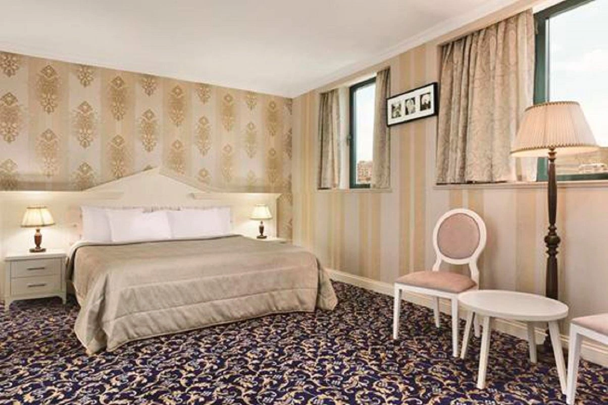 rooms-standard-room-garden-view