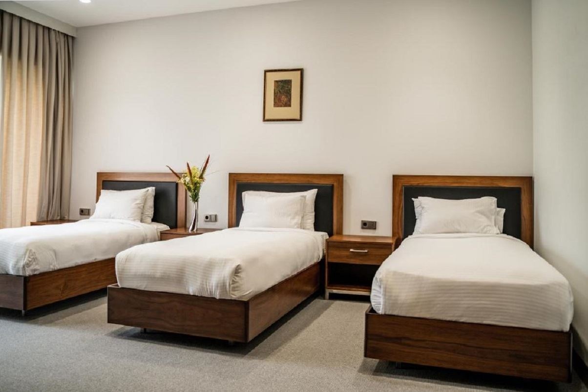 rooms-deluxe-two-bedroom-apartment