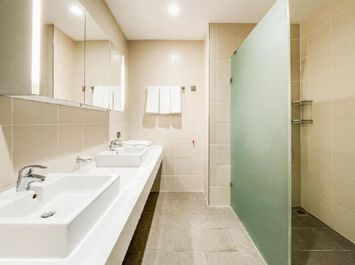 rooms-deluxe-two-bedroom-apartment