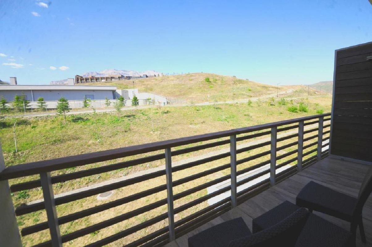 rooms-two-bedroom-suites-6-twin-beds