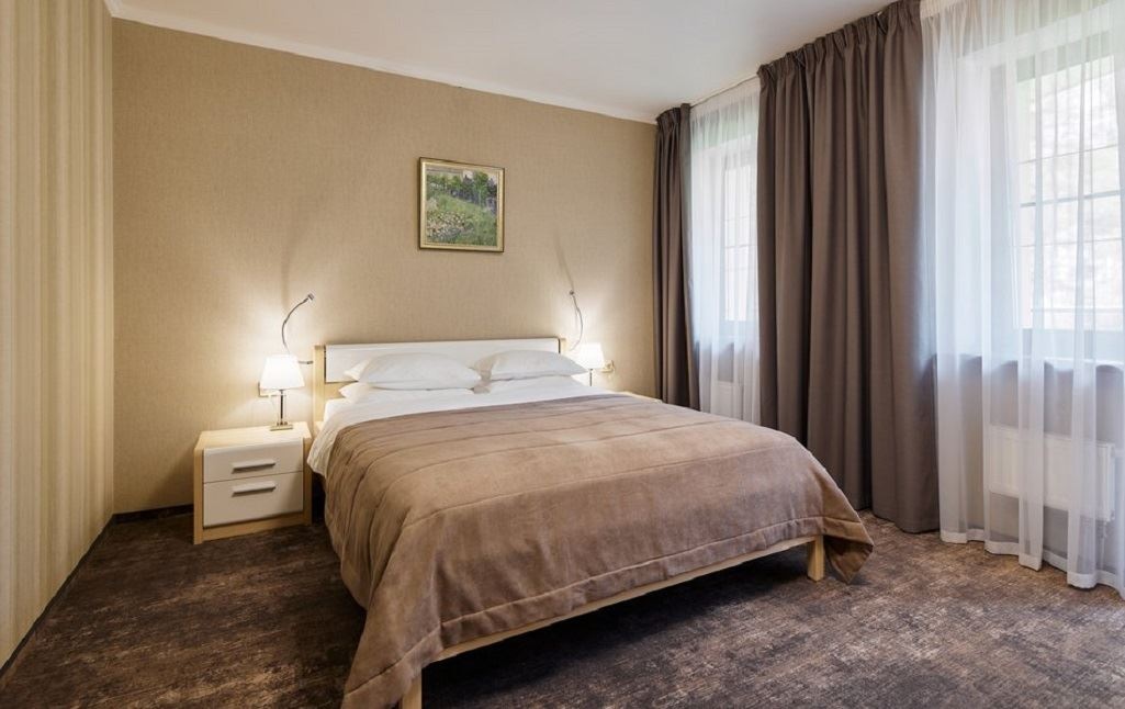 rooms-1но-местный-1комнатный-номер-повыshенной-комфортности-плюсjunior-suite-к4