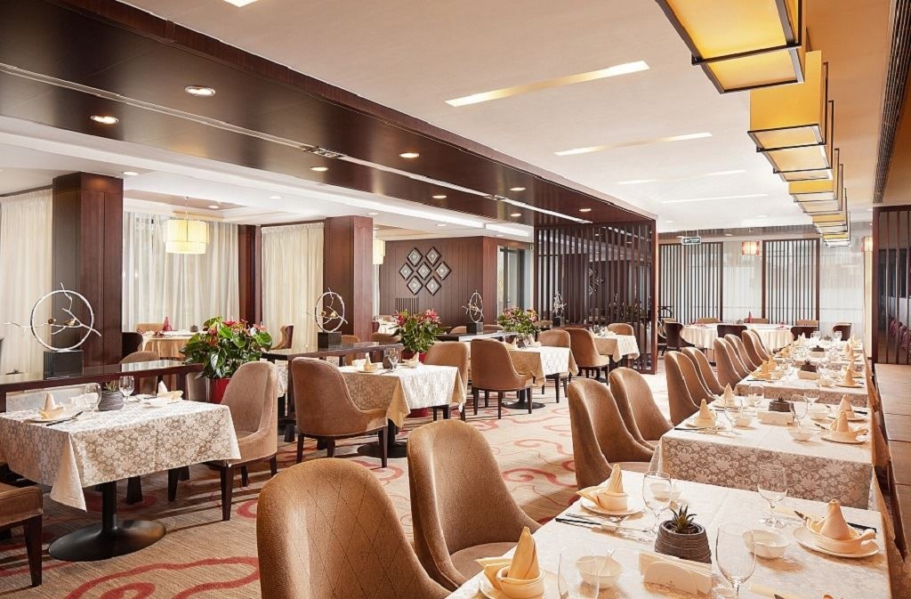 restaurants-restaurant-seasons