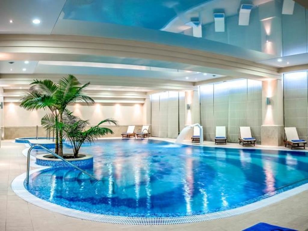 pools-indoor-pool
