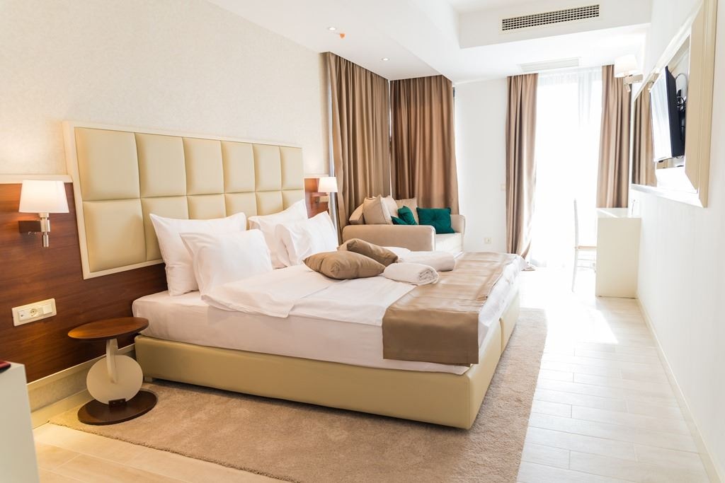 rooms-superior-double-room