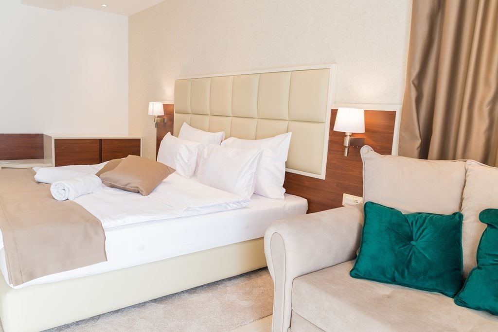 rooms-superior-double-room