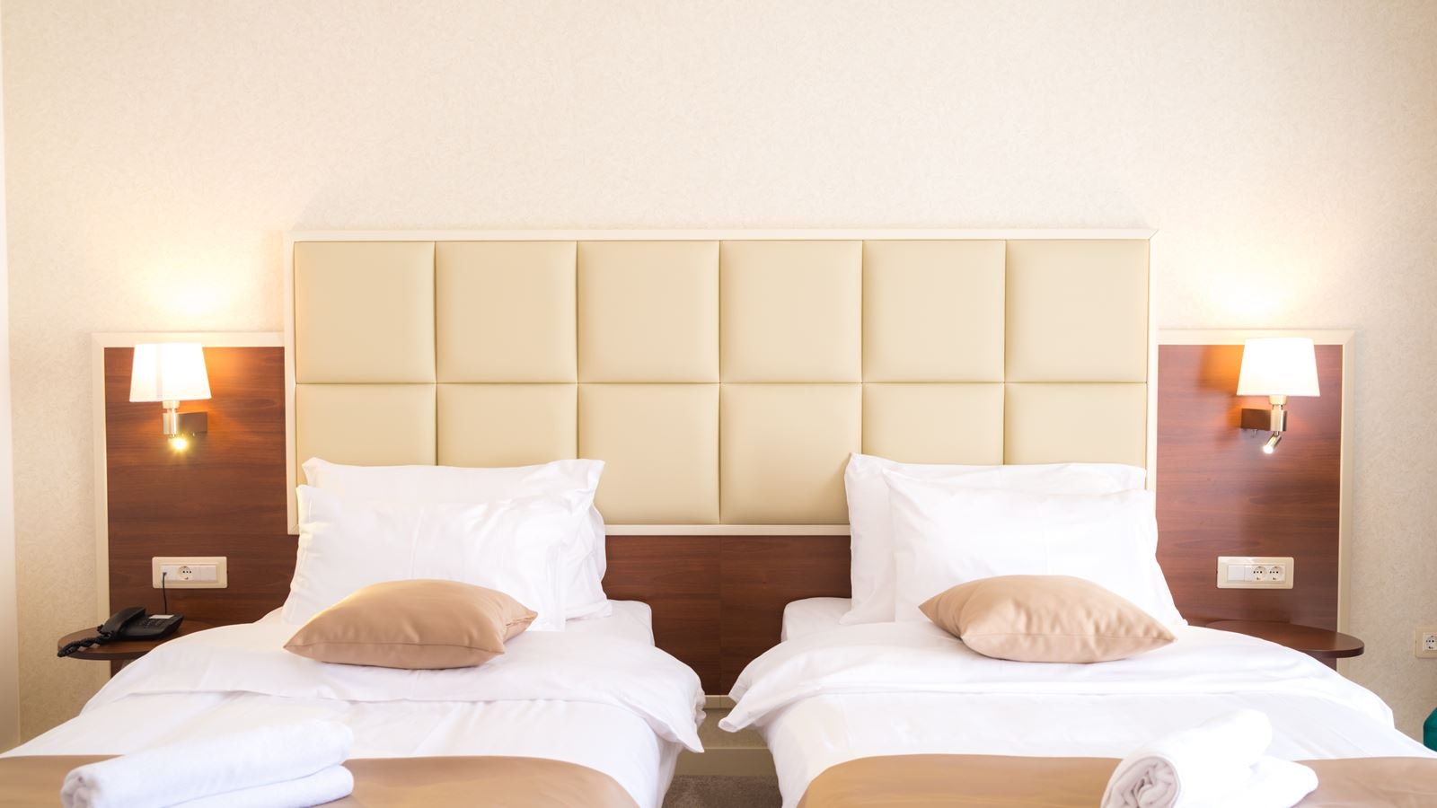 rooms-superior-double-room