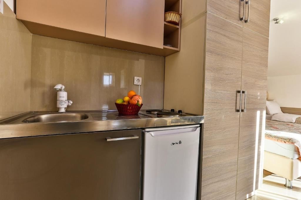 rooms-triple--luxury-studio