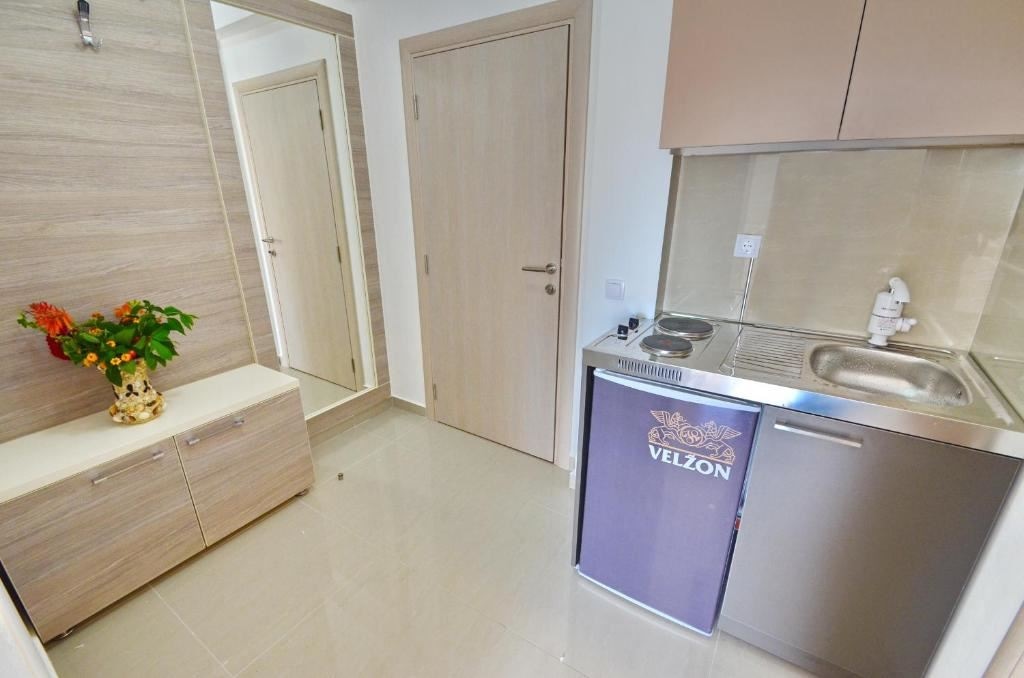 rooms-triple--luxury-studio