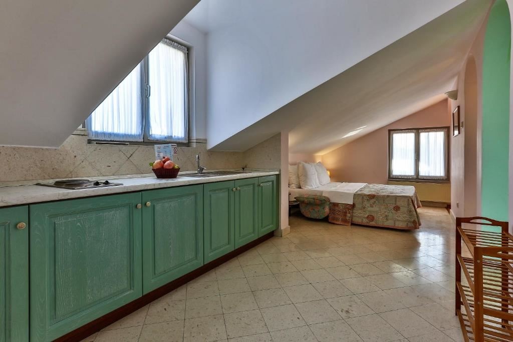 rooms-apartment-6-pax