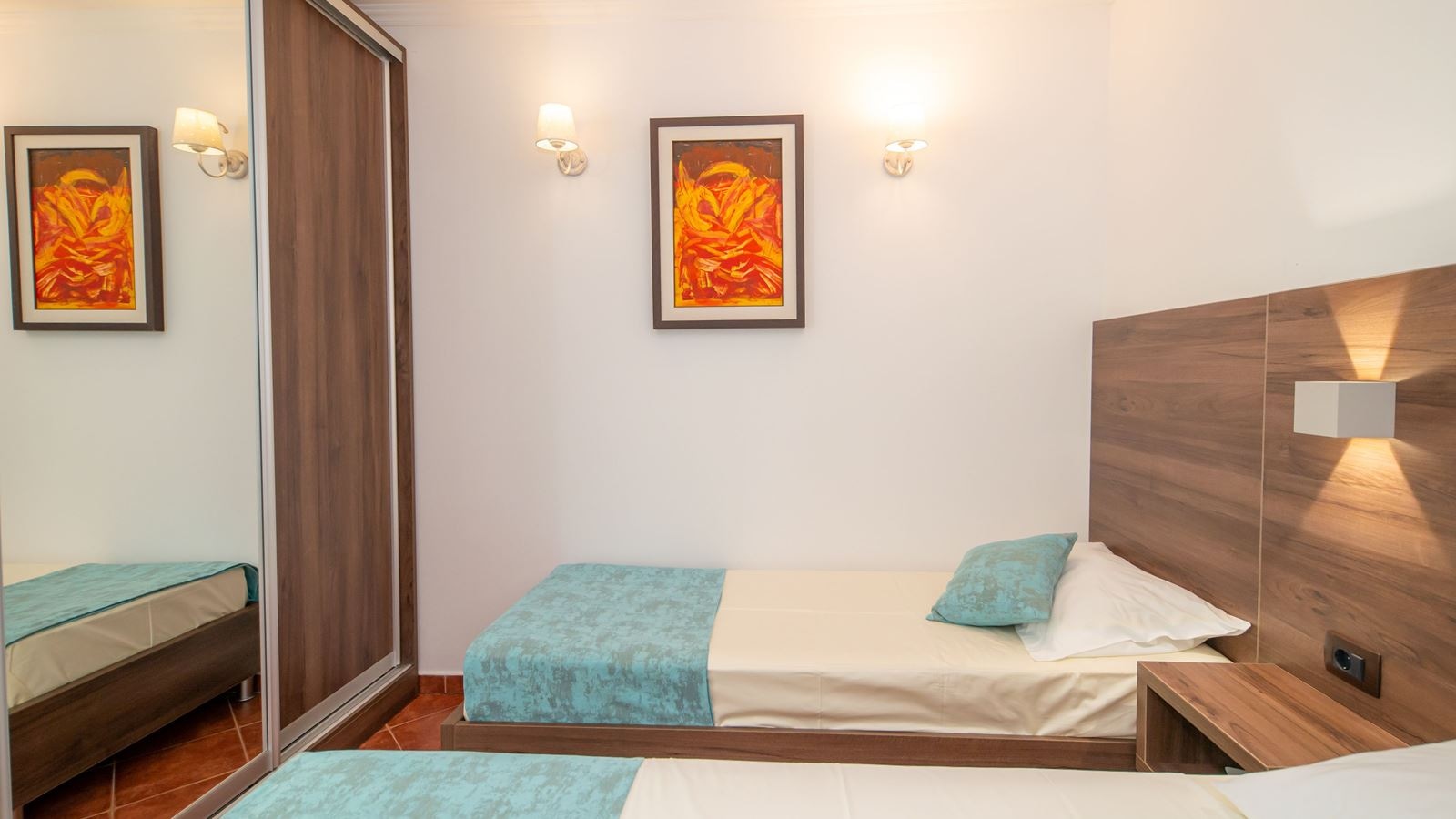 rooms-triple-studio-apartment