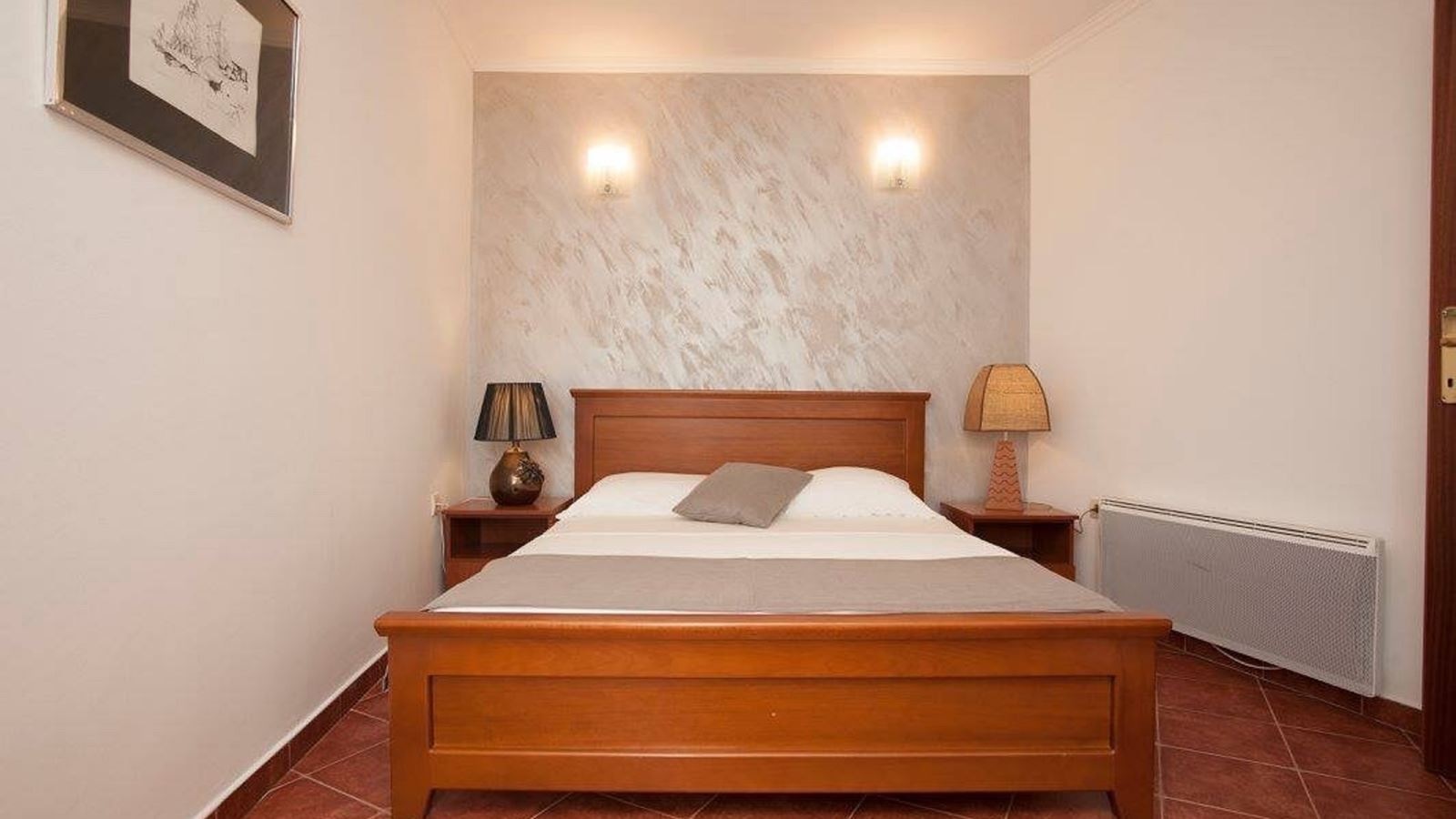 rooms-one-bedroom-apartment