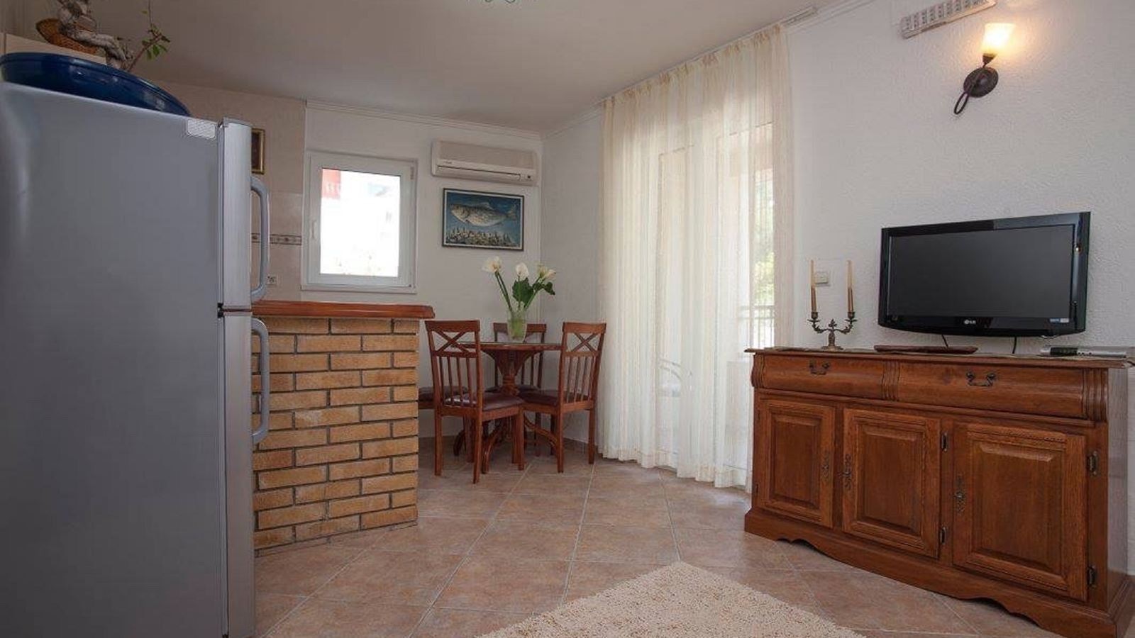 rooms-studio-apartment-sea-view