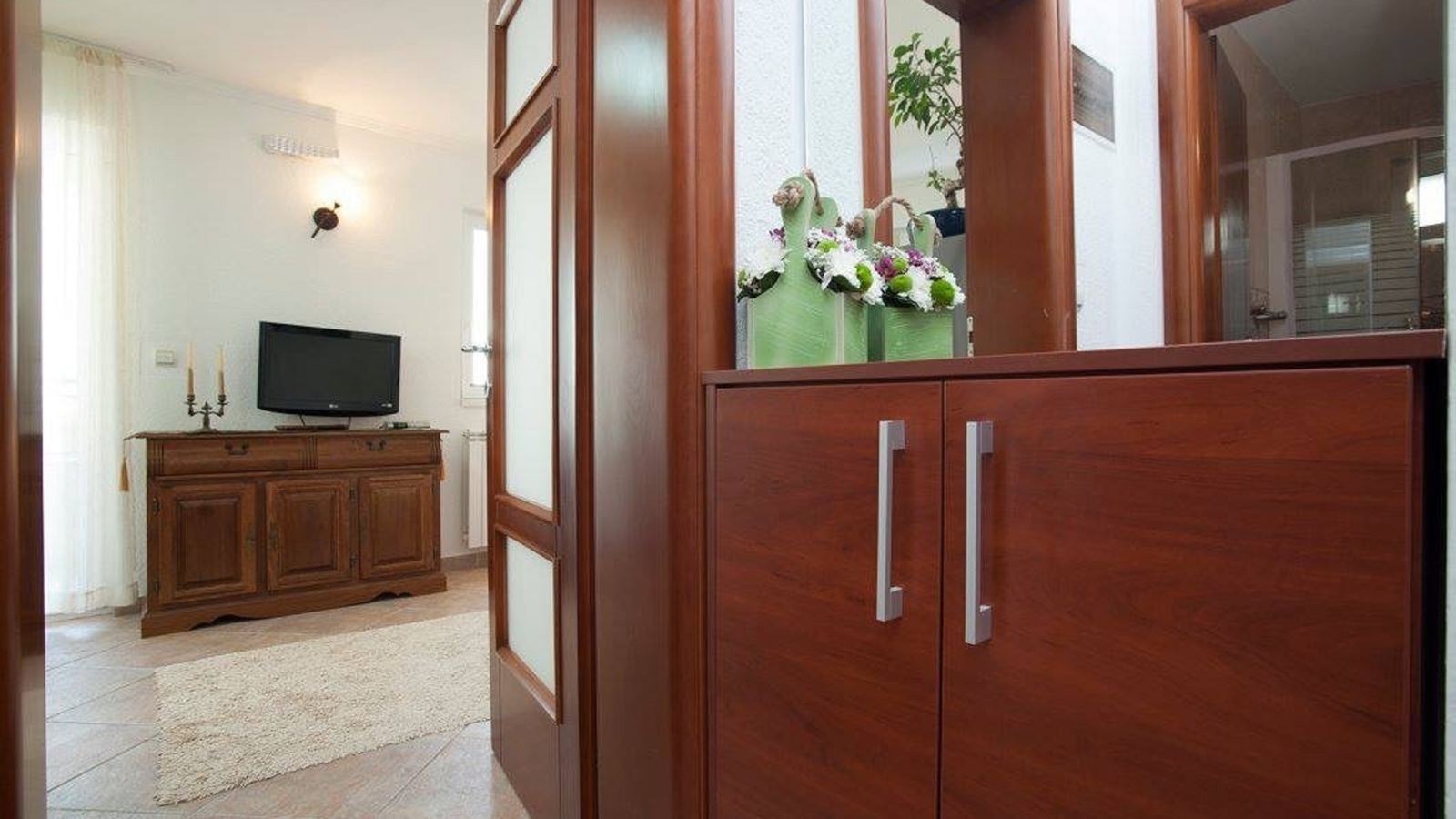 rooms-studio-apartment-sea-view