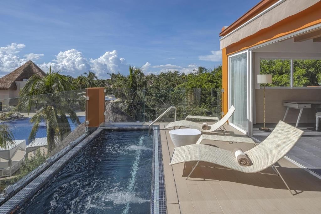 rooms-privileged-suite-ocean-view