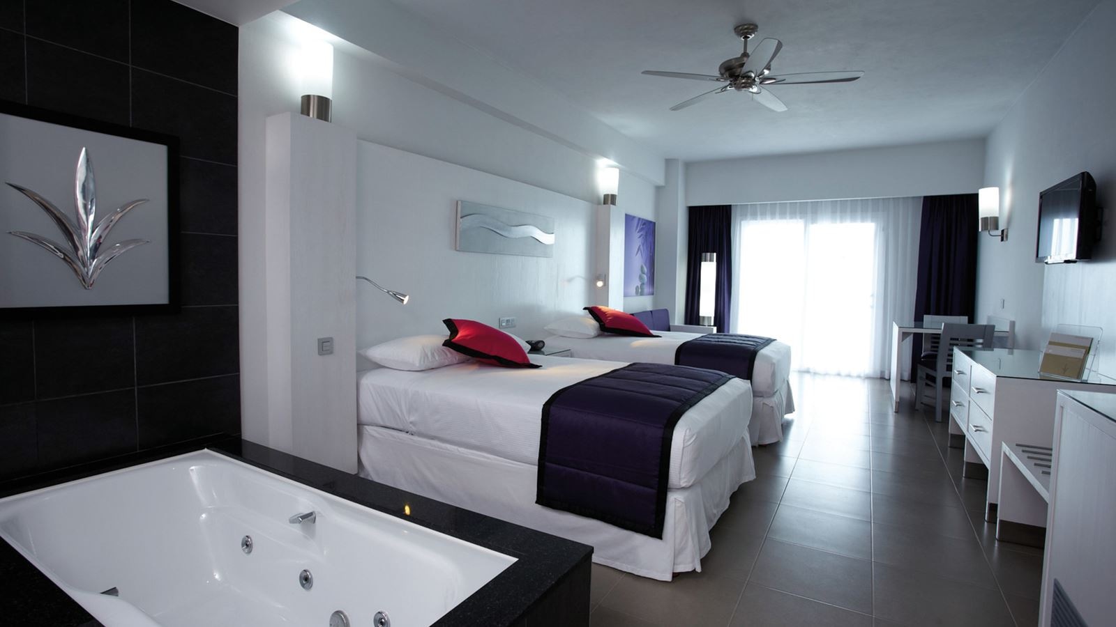 rooms-junior-suite-seaview