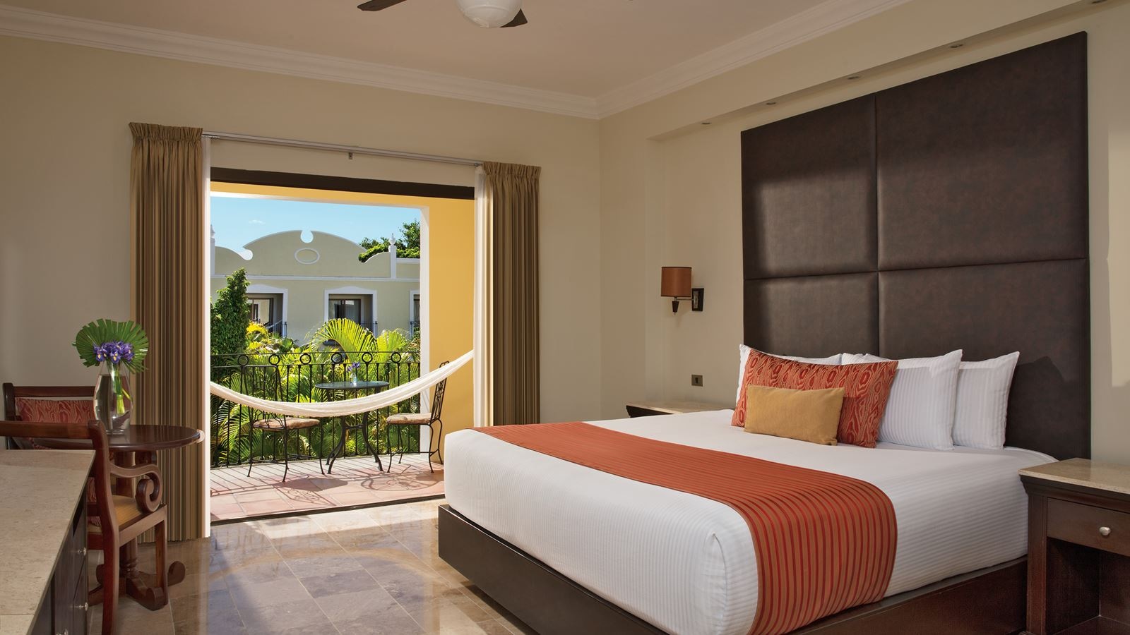 rooms-deluxe-garden-view-room-adults-only-18+